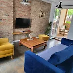 Moderne, Stilvolle In 84m2