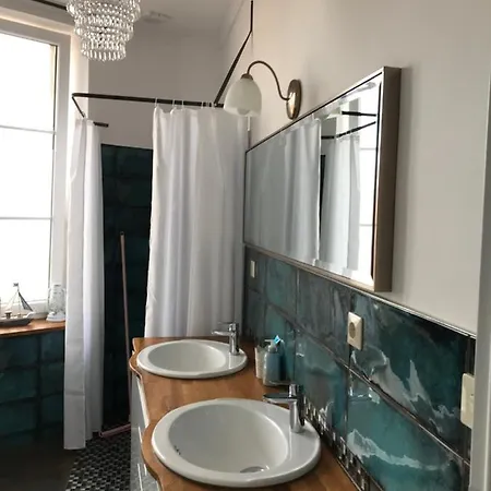 דירה Moderne, Stilvolle In 84m2 שטראלסונד