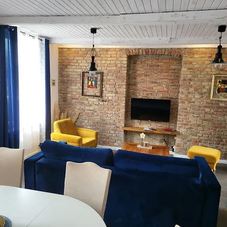 Moderne, Stilvolle In 84m2 * שטראלסונד