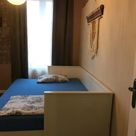 Moderne, Stilvolle In 84m2 Apartment